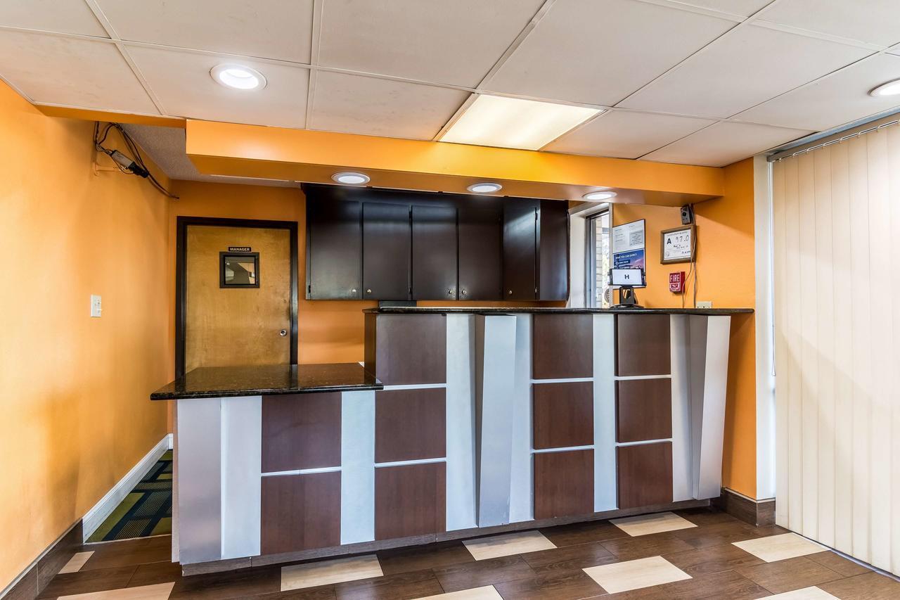 Motel 6-Kenly, Nc Экстерьер фото