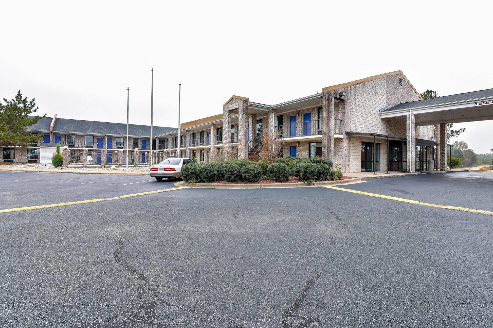 Motel 6-Kenly, Nc Экстерьер фото