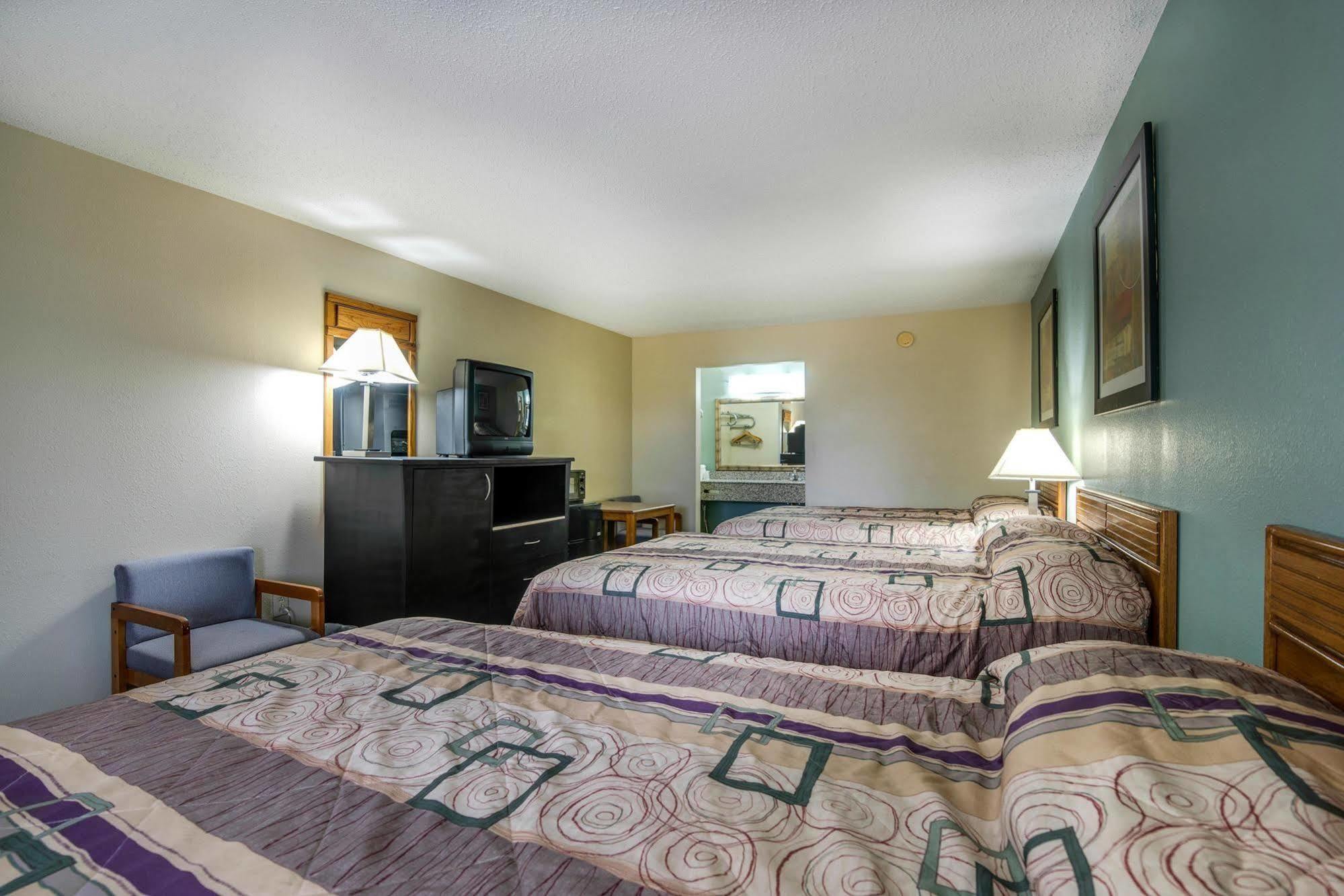 Motel 6-Kenly, Nc Экстерьер фото
