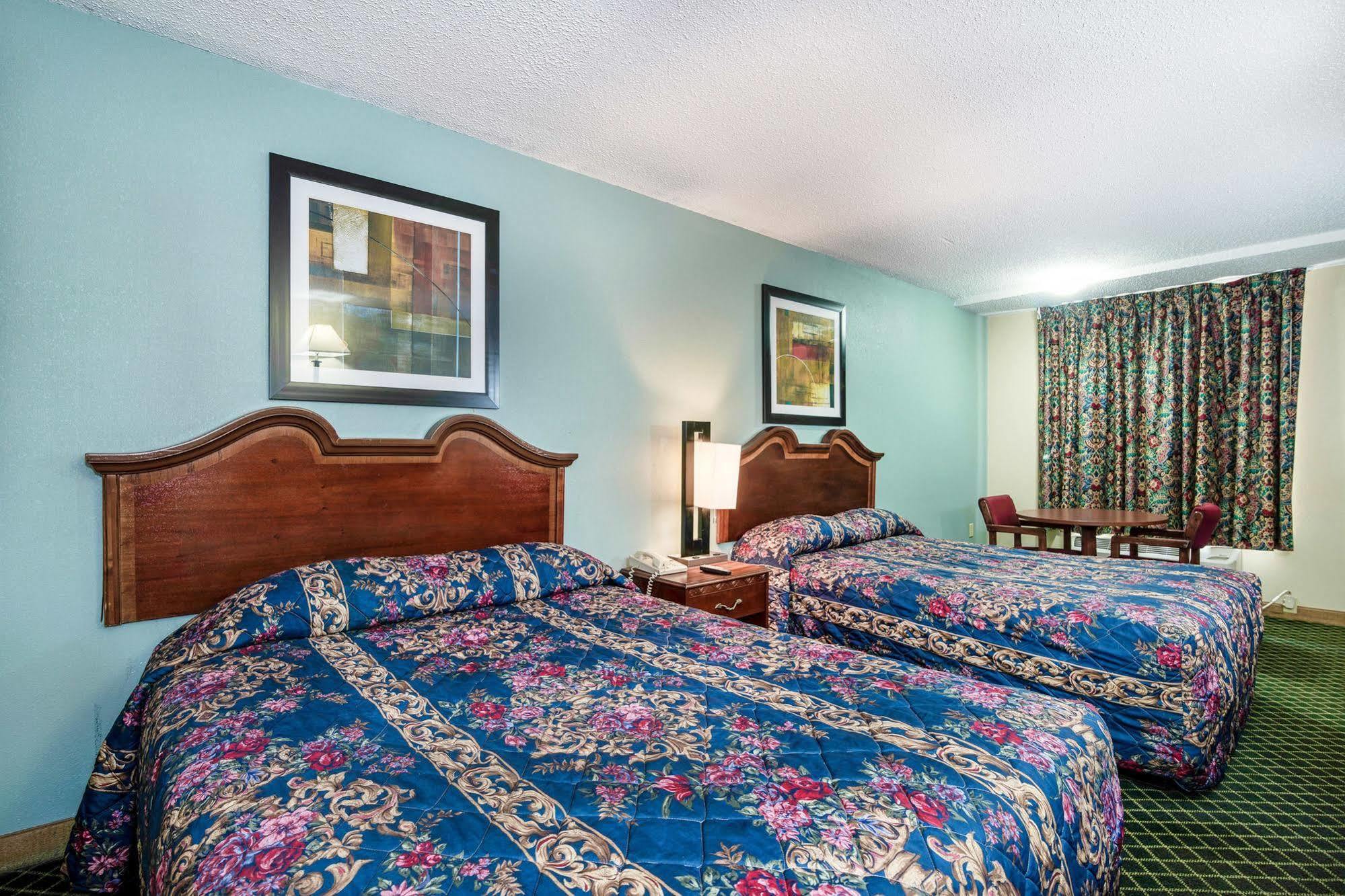 Motel 6-Kenly, Nc Экстерьер фото